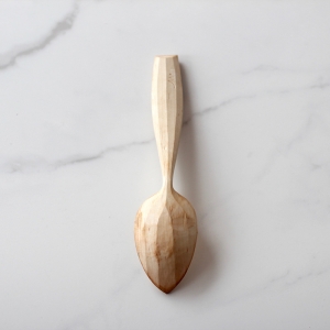 Faceted bowl spoon